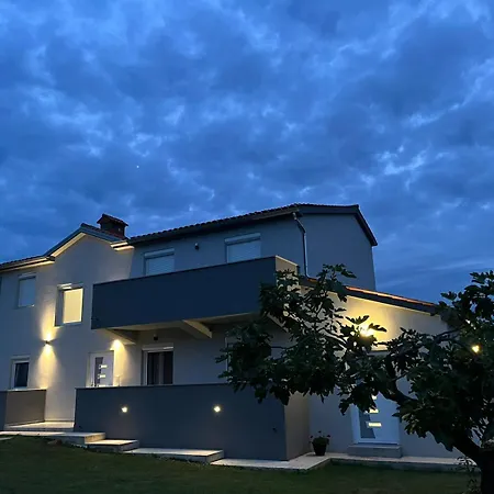Appartement Fjaka Valtura